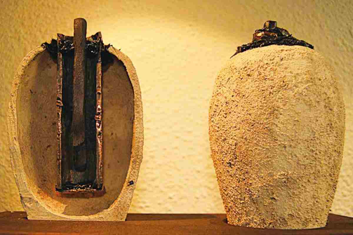 pila di baghdad esposta in museo