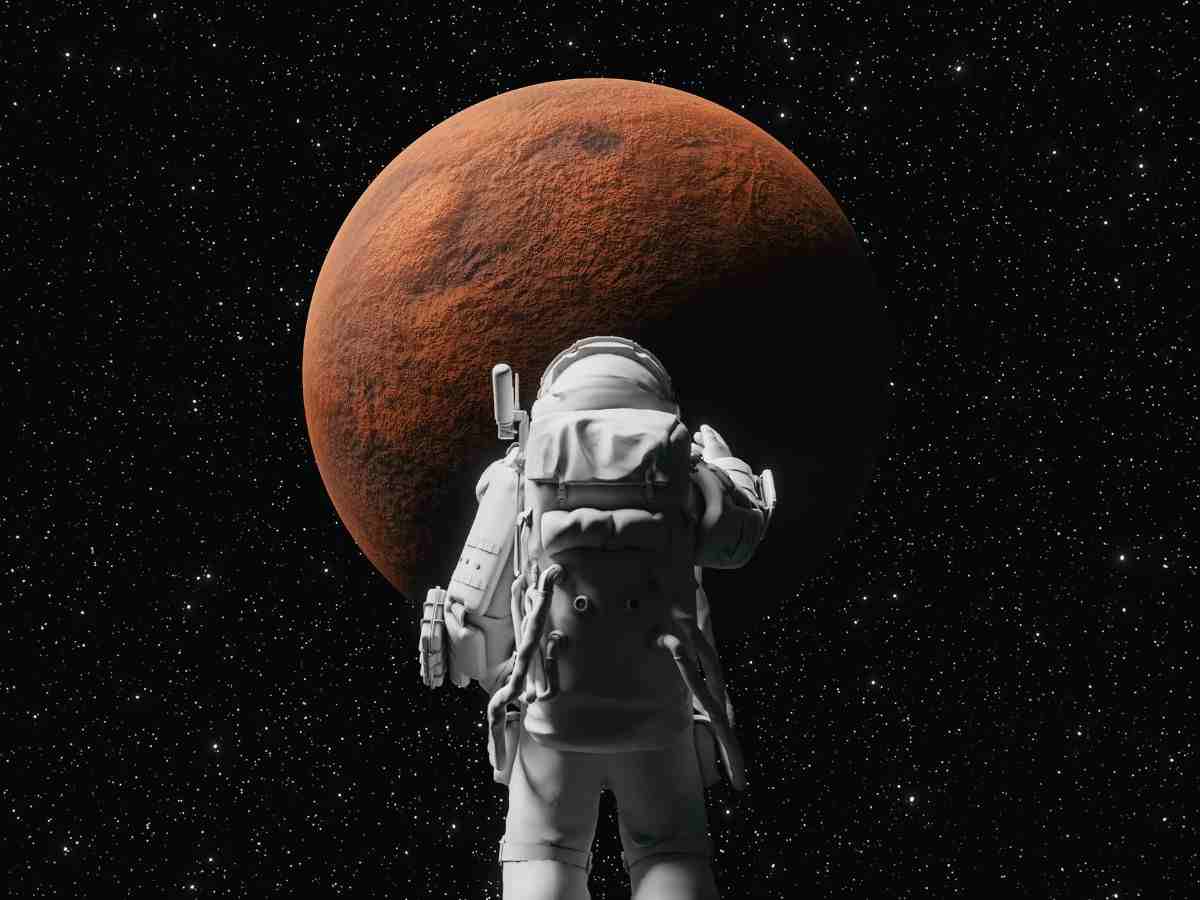 astronauta nell'universo