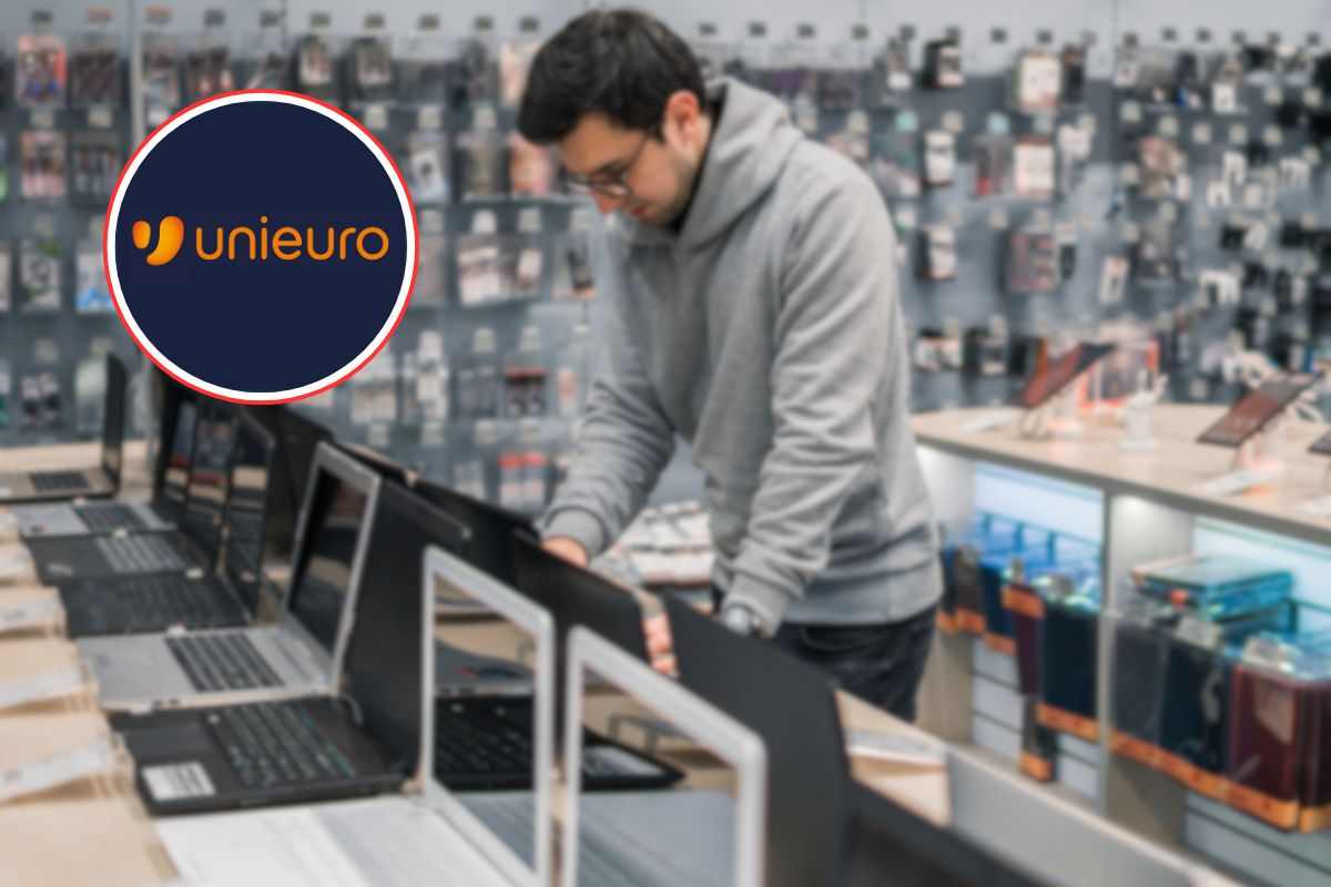 uomo che sceglie pc e marchio unieuro